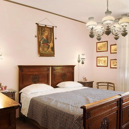 Appartamento Iris Cisterna dʼAsti Exteriér fotografie